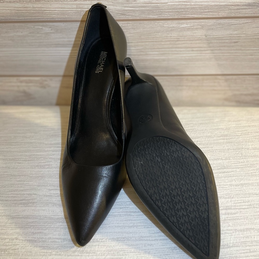 Michael Kors, size 9 black heels